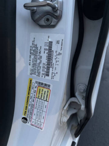 2014 Ford Fusion Hybrid SE