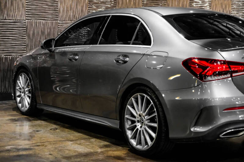 2019 Mercedes-Benz A-Class A 220