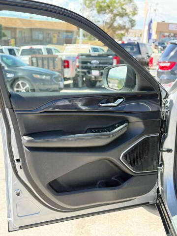 2021 Jeep Grand Cherokee L Laredo