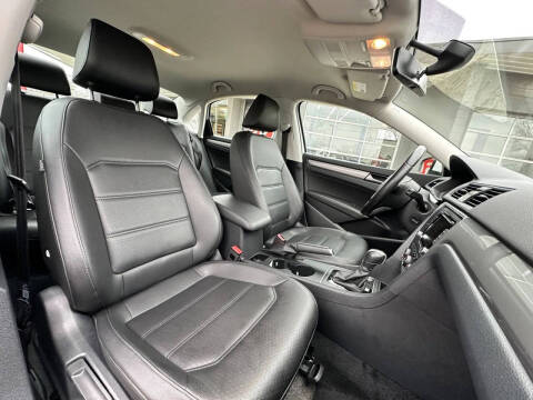 2015 Volkswagen Passat