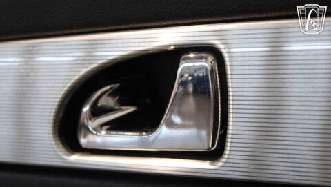 2004 Ford Thunderbird Deluxe
