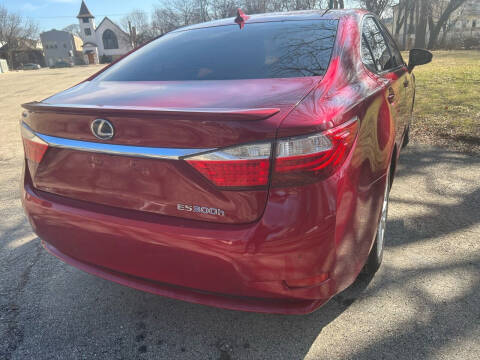 2013 Lexus ES 300h