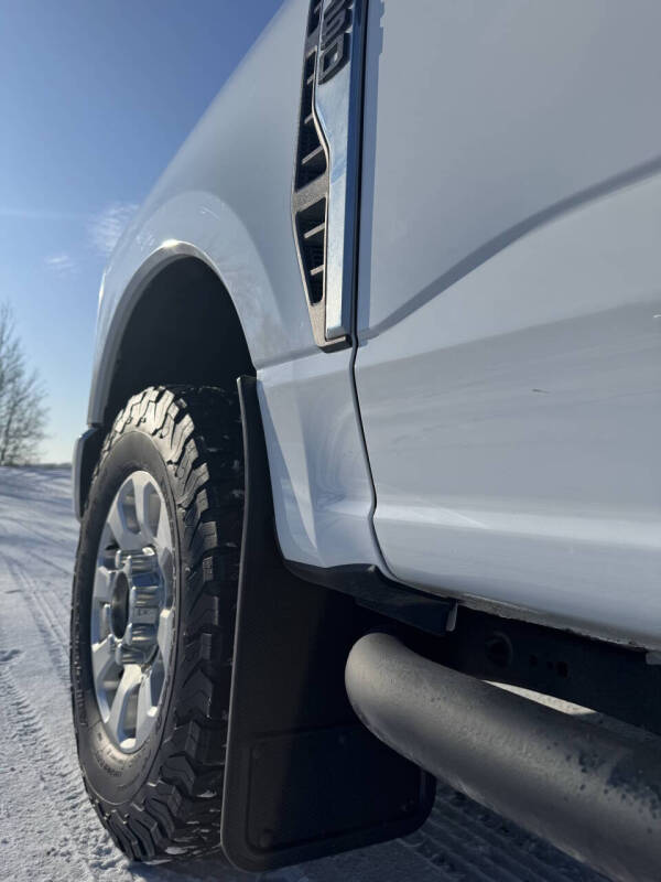 2023 Ford F-350 Super Duty XLT