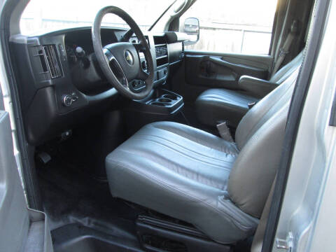 2015 Chevrolet Express 2500