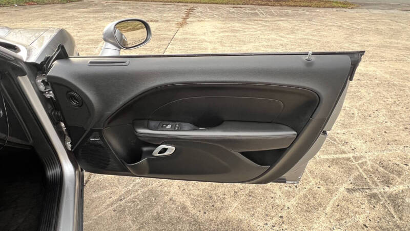 2018 Dodge Challenger SXT Plus