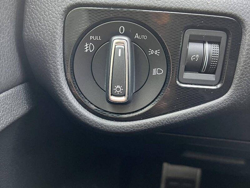 2015 Volkswagen Golf GTI Autobahn