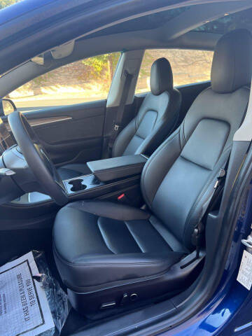 2021 Tesla Model 3 Standard Range Plus