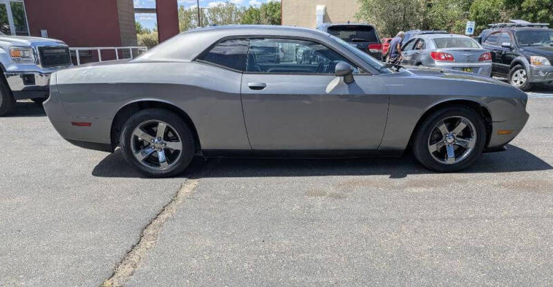 2012 Dodge Challenger SXT