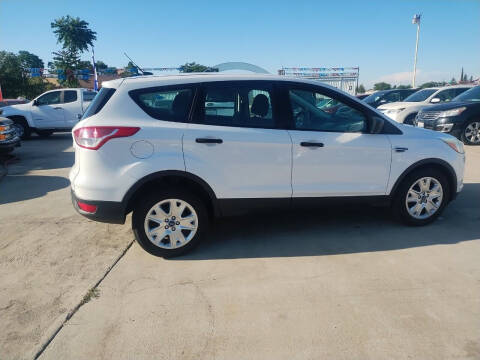 2014 Ford Escape S