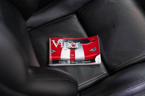 2001 Dodge Viper RT/10