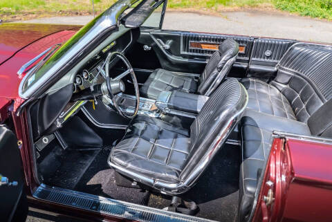 1966 Ford Thunderbird