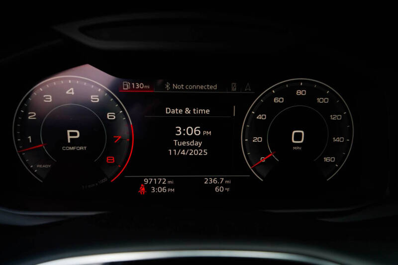 2019 Audi Q8 quattro Premium 55 TFSI