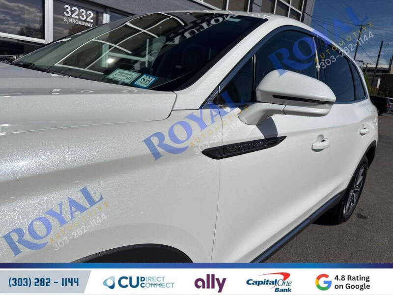 2022 Lincoln Nautilus Standard