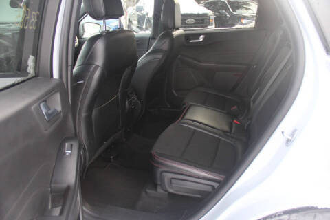 2025 Ford Escape ST-Line Select