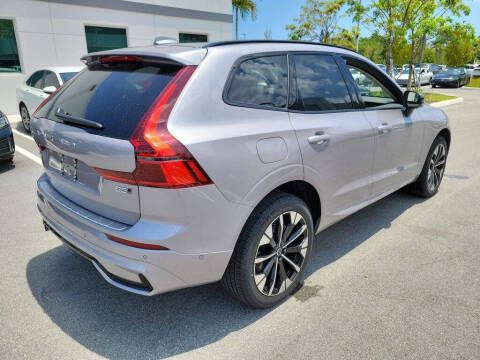 2026 Volvo XC60 B5 Plus