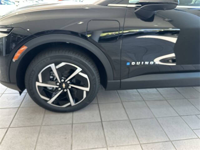 2026 Chevrolet Equinox EV LT 2