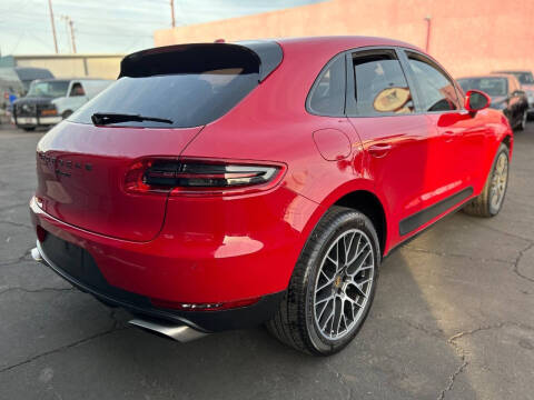 2018 Porsche Macan