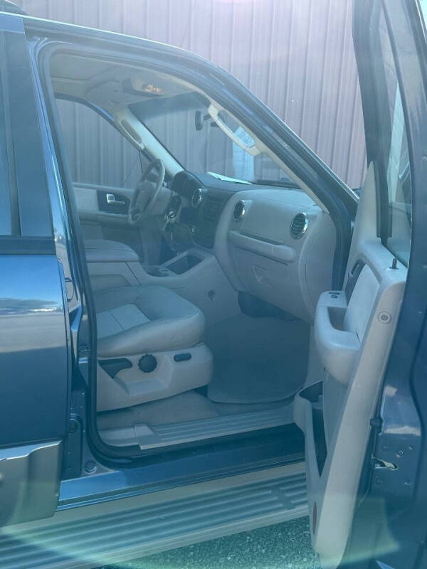 2004 Ford Expedition Eddie Bauer
