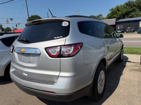 2017 Chevrolet Traverse LS