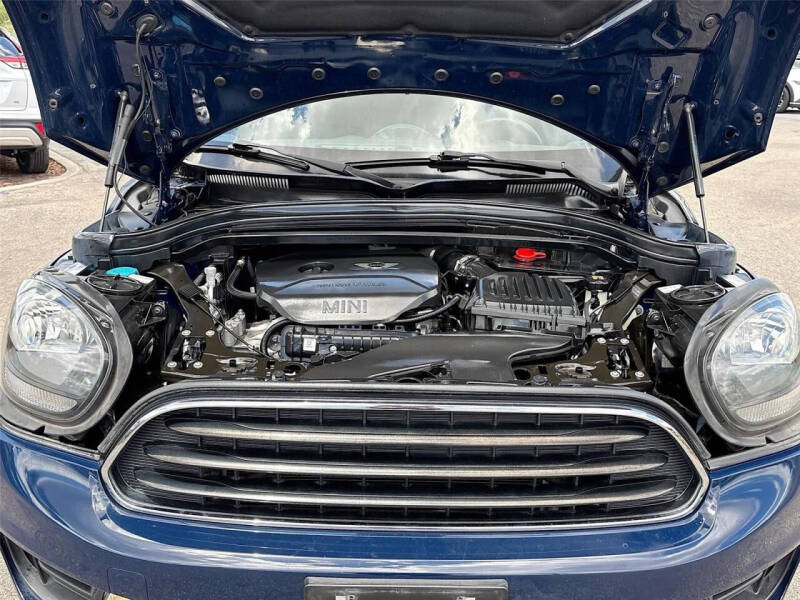 2017 MINI Countryman Cooper