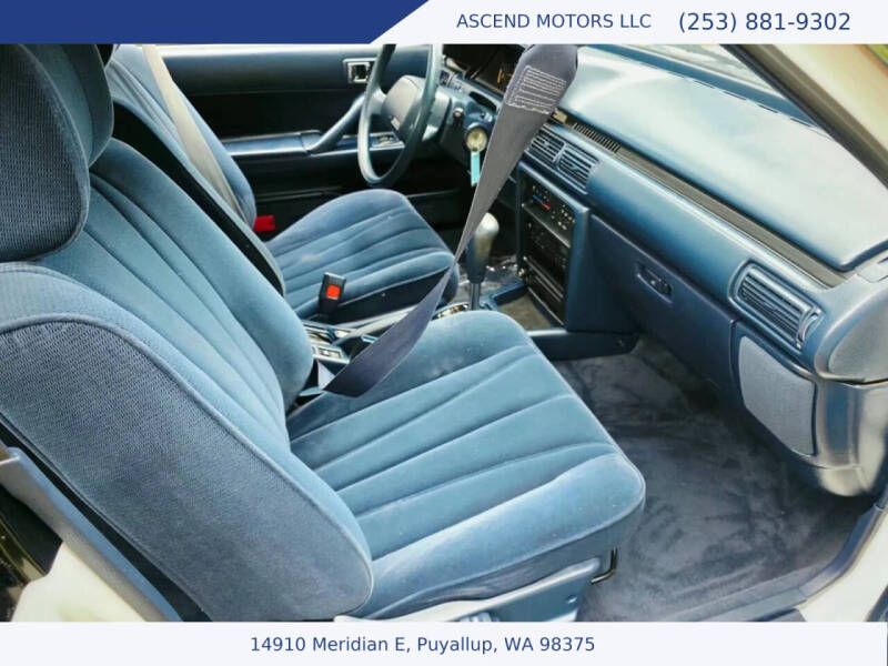 1990 Toyota Camry LE