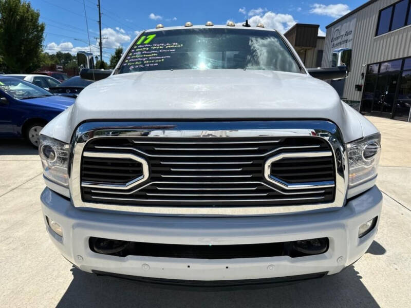 2017 RAM Ram 3500 Pickup Laramie photo 6