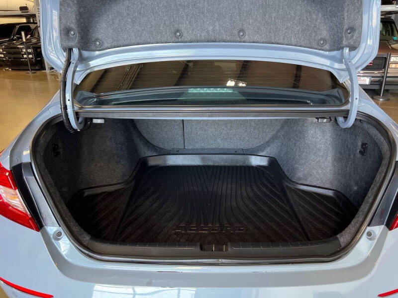 2022 Honda Accord Hybrid Touring