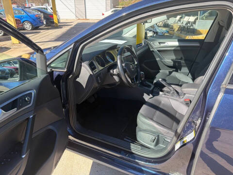 2015 Volkswagen Golf