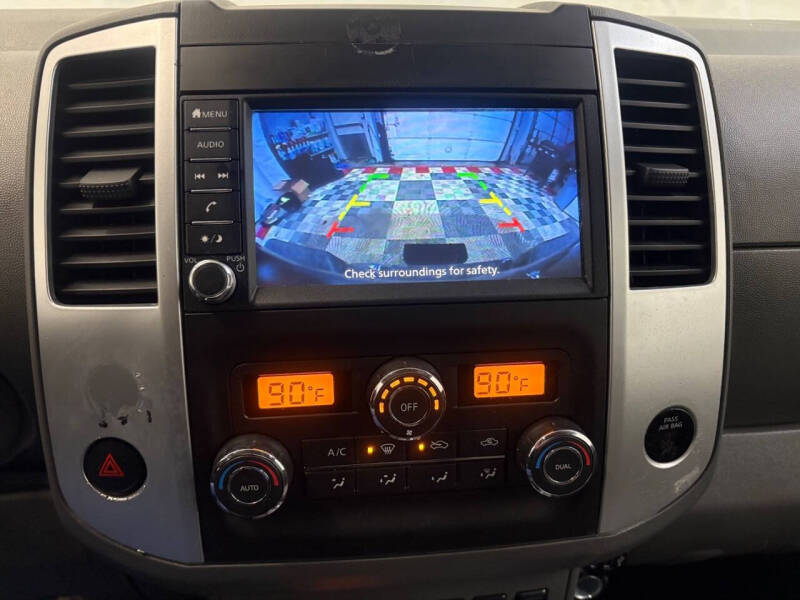 2021 Nissan Frontier SV