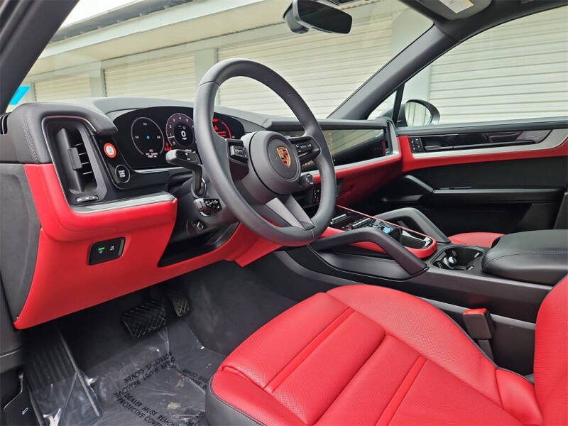 2025 Porsche Cayenne