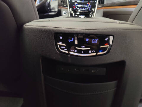 2020 Cadillac Escalade Premium Luxury