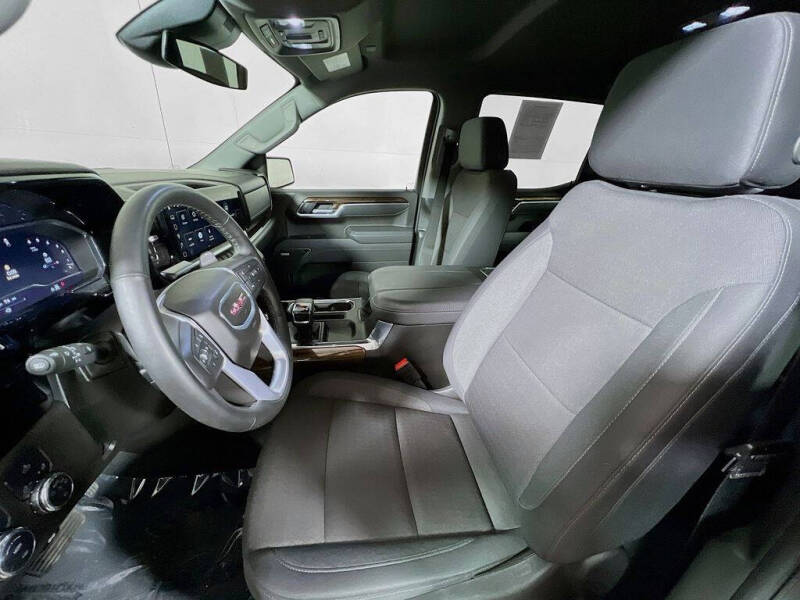 2025 GMC Sierra 1500