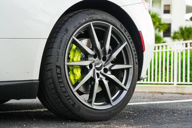 2019 Aston Martin DB11 Volante