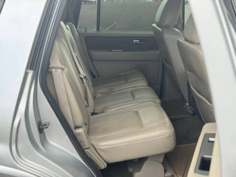2011 Ford Expedition XLT