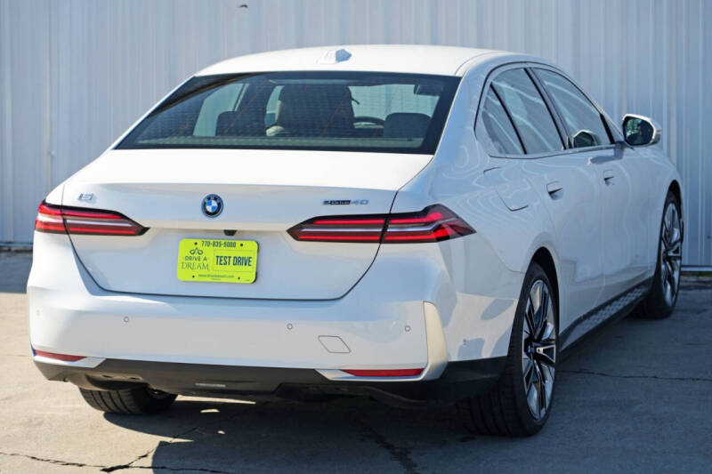 2024 BMW i5 eDrive40