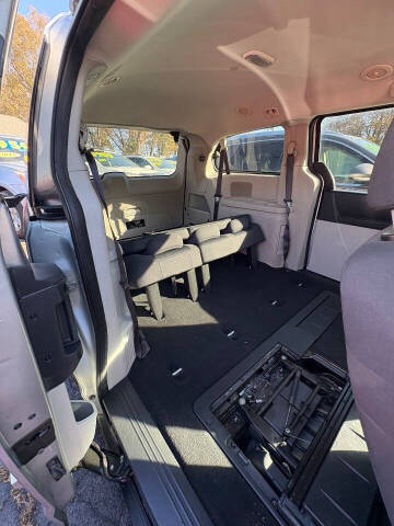 2010 Dodge Grand Caravan SE