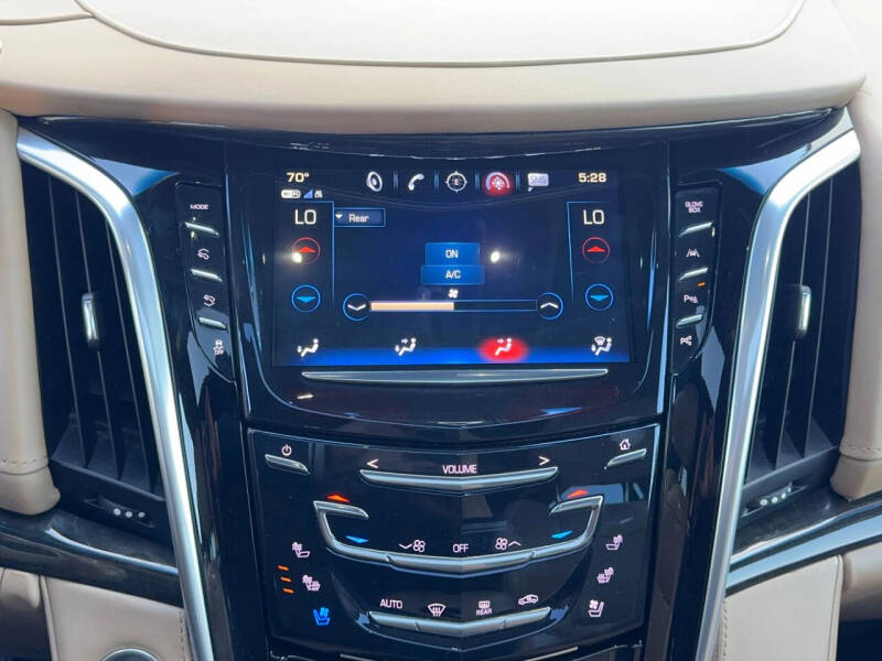 2020 Cadillac Escalade ESV Platinum