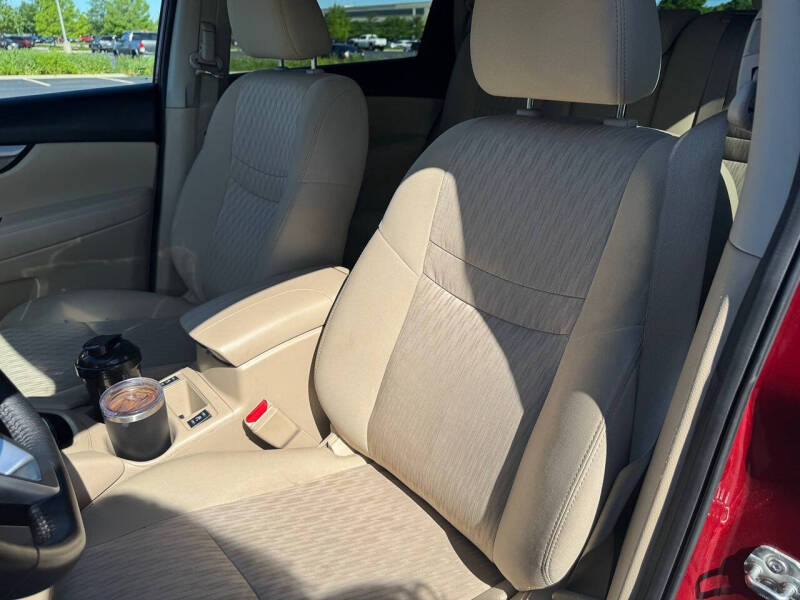 2019 Nissan Rogue SV