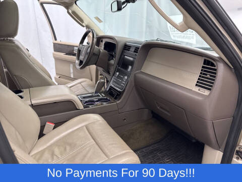 2017 Lincoln Navigator Select