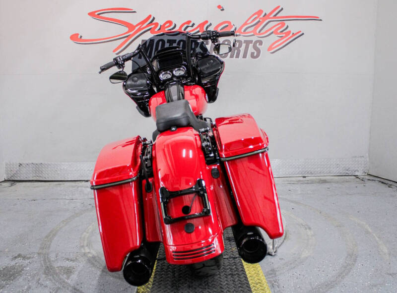 2022 Harley-Davidson Road Glide Special