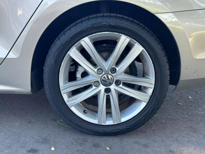 2015 Volkswagen Jetta SEL