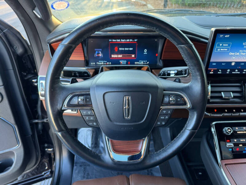 2022 Lincoln Navigator L Reserve