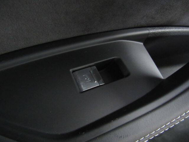 2019 Audi e-tron quattro Prestige