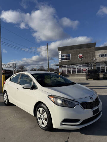 2016 Kia Forte for sale at US 24 Auto Group in Redford MI