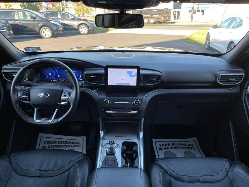 2020 Ford Explorer ST