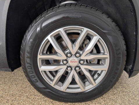 2018 GMC Acadia SLE-2