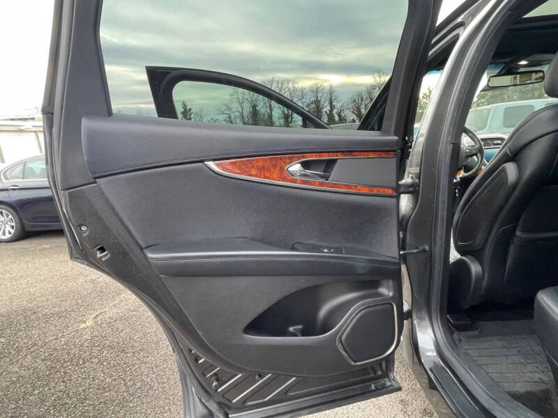 2017 Lincoln MKX Reserve