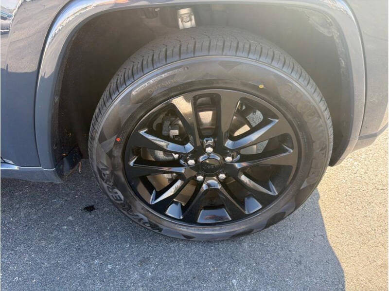 2017 Jeep Grand Cherokee Altitude