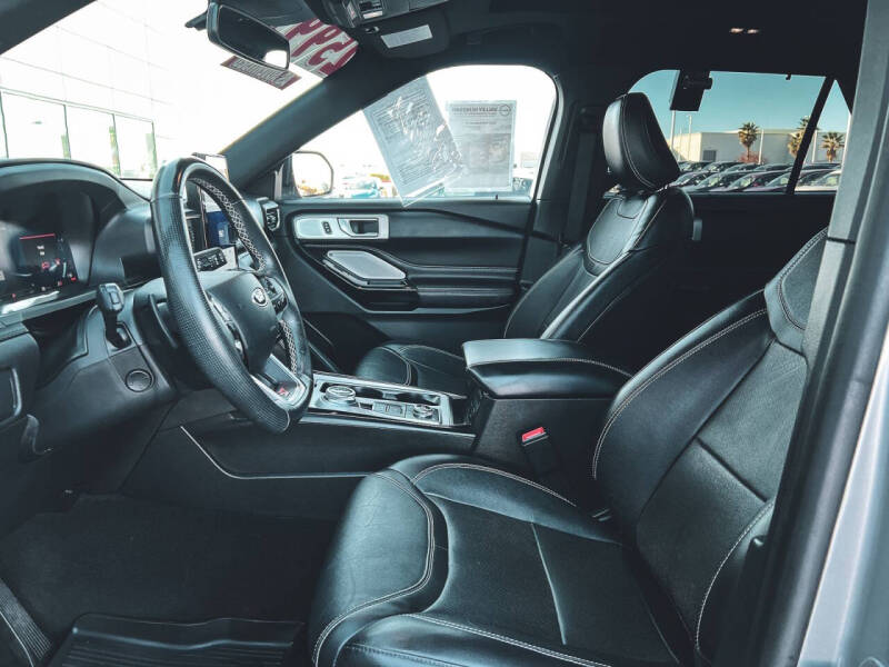 2021 Ford Explorer ST