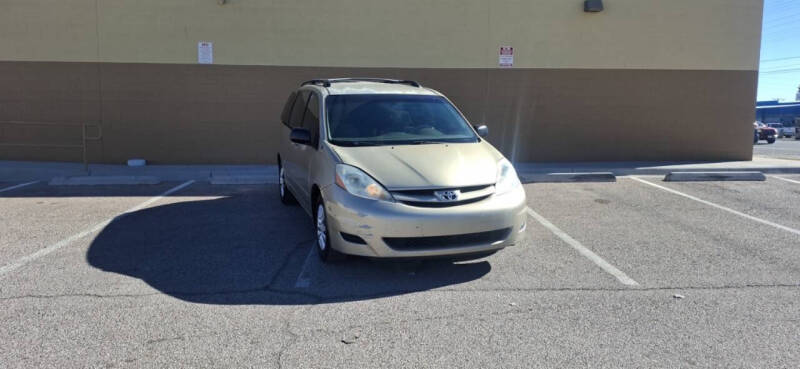 2006 Toyota Sienna CE 8 Passenger